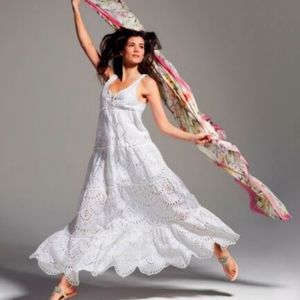 NWT Calypso eyelet maxi dramatic dress